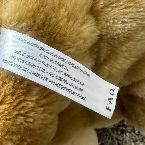 Giant 22" FAO Schwarz Patrick the Pup Dog Plush Stuffed Animal  Toys R Us - Picture 9 of 10